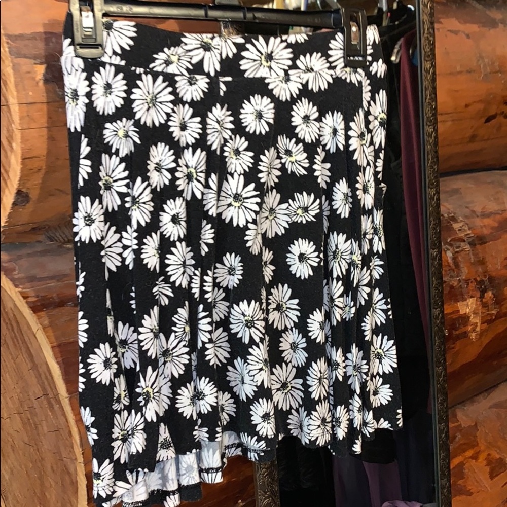 Floral Mini Skater Skirt with pockets
